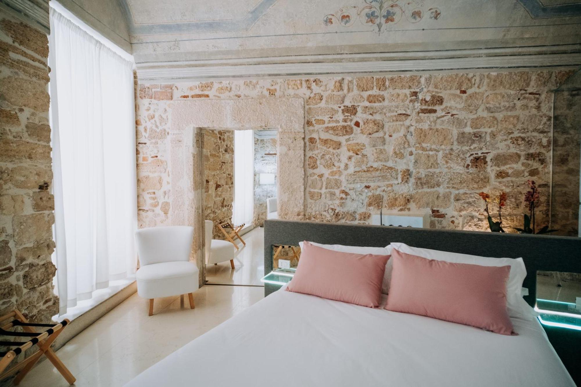 Ambrosia-timeless Hosting * Palermo